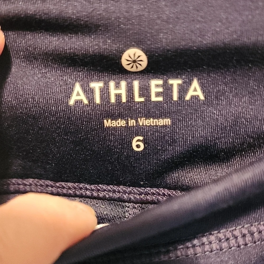 Athleta Navy and Teal Skort